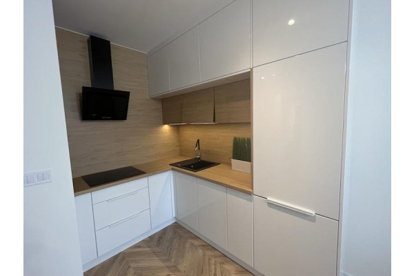 wielkopolskie, Leszno, Leszno - komfortowe 2 -pokojowe UMEBLOWANE !