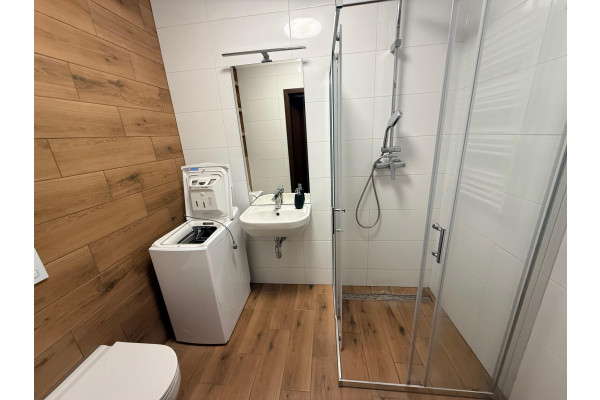 Leszno, Leszno - komfortowe 3 -pokojowe z miejscem parkingowym!