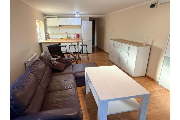 wielkopolskie, Leszno, Saperska, Leszno bezczynszowe 50m2 umeblowane